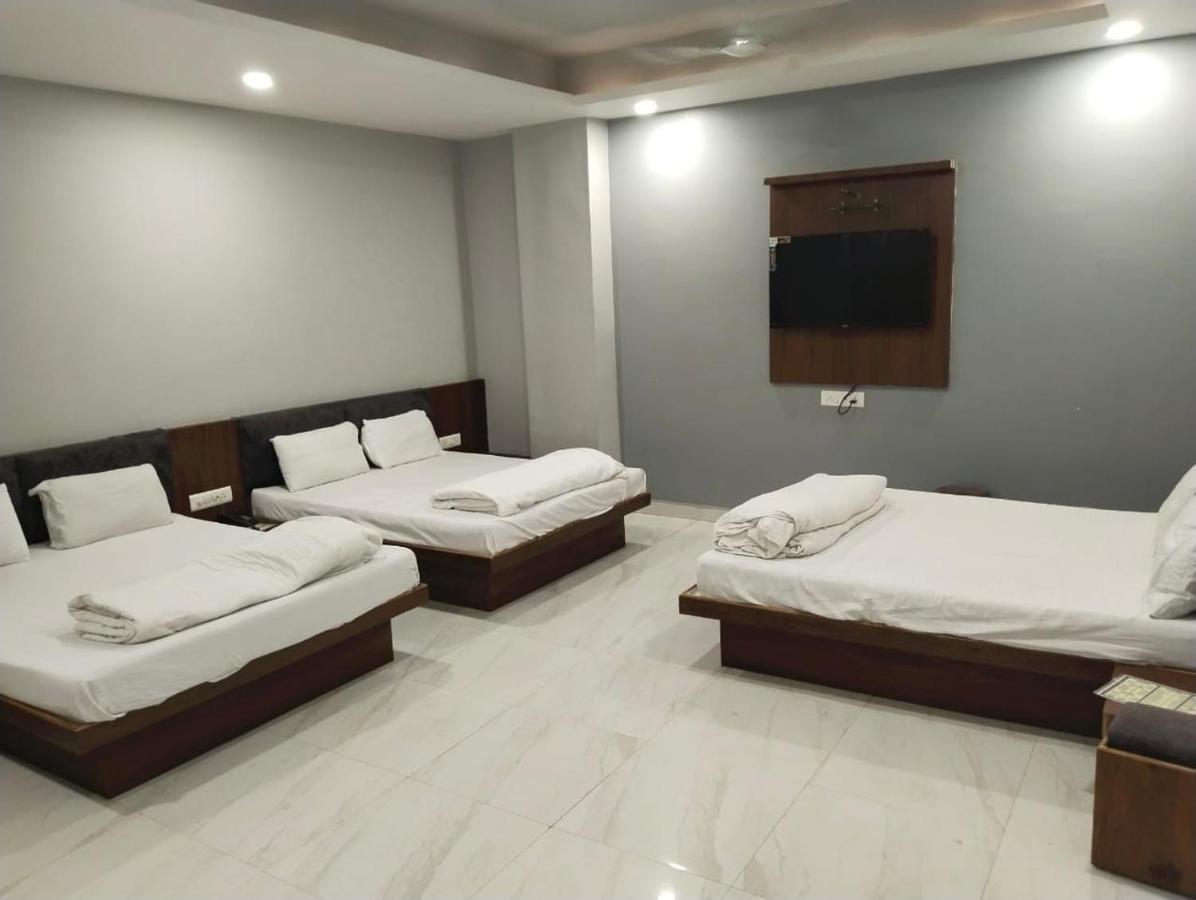 Hotel Shankar Ujjain Eksteriør billede